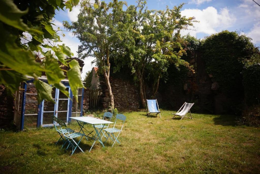 Belle Maison De Campagne Henon Luaran gambar